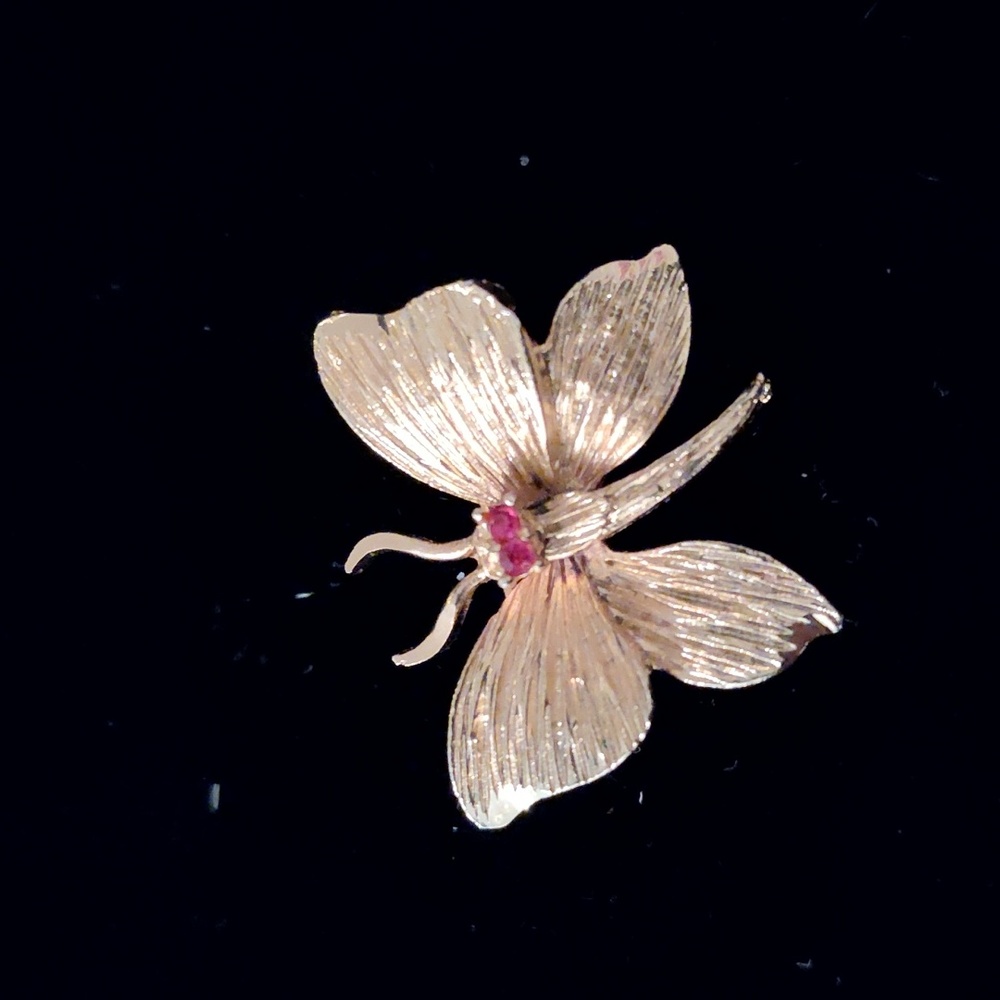 Brooch